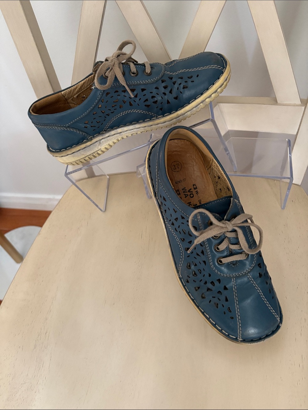 Denim Blue Women’s Volkswalkers Leather Lace-Up Shoes